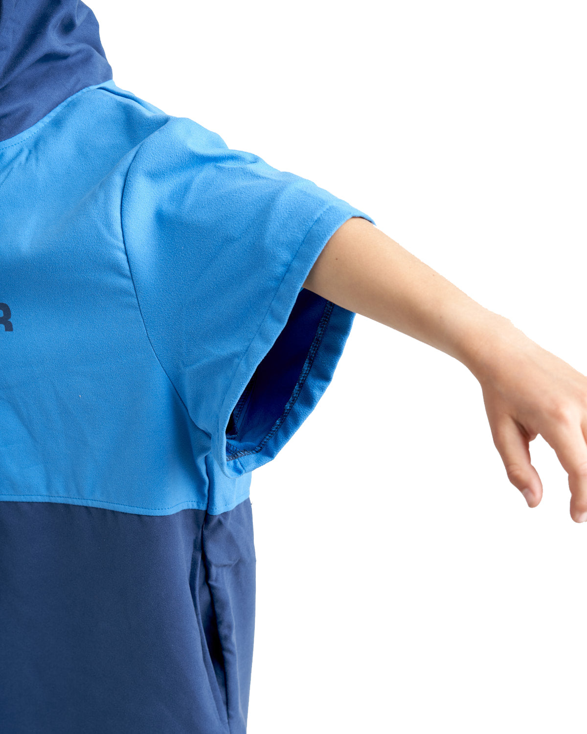 Rooster Junior Microfibre Quick Dry Poncho-J