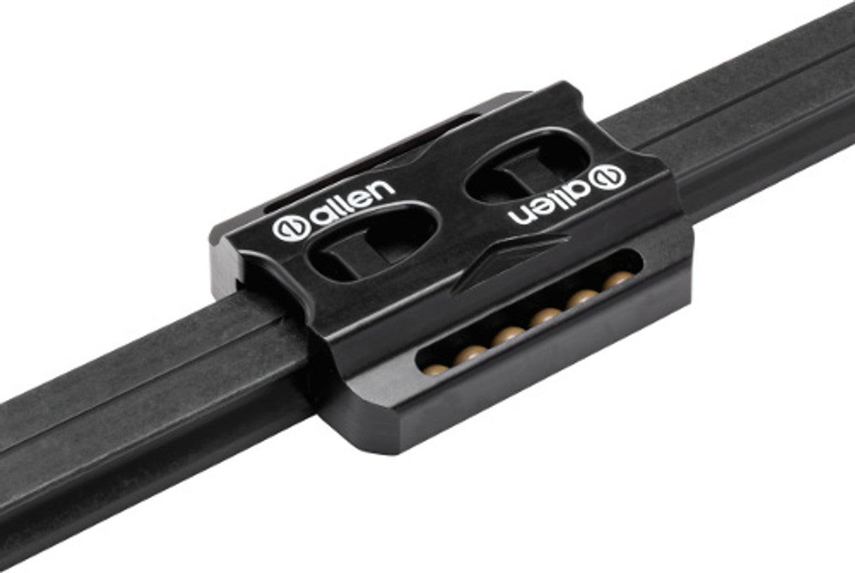 Allen Brothers Medium Tie on Traveller Car