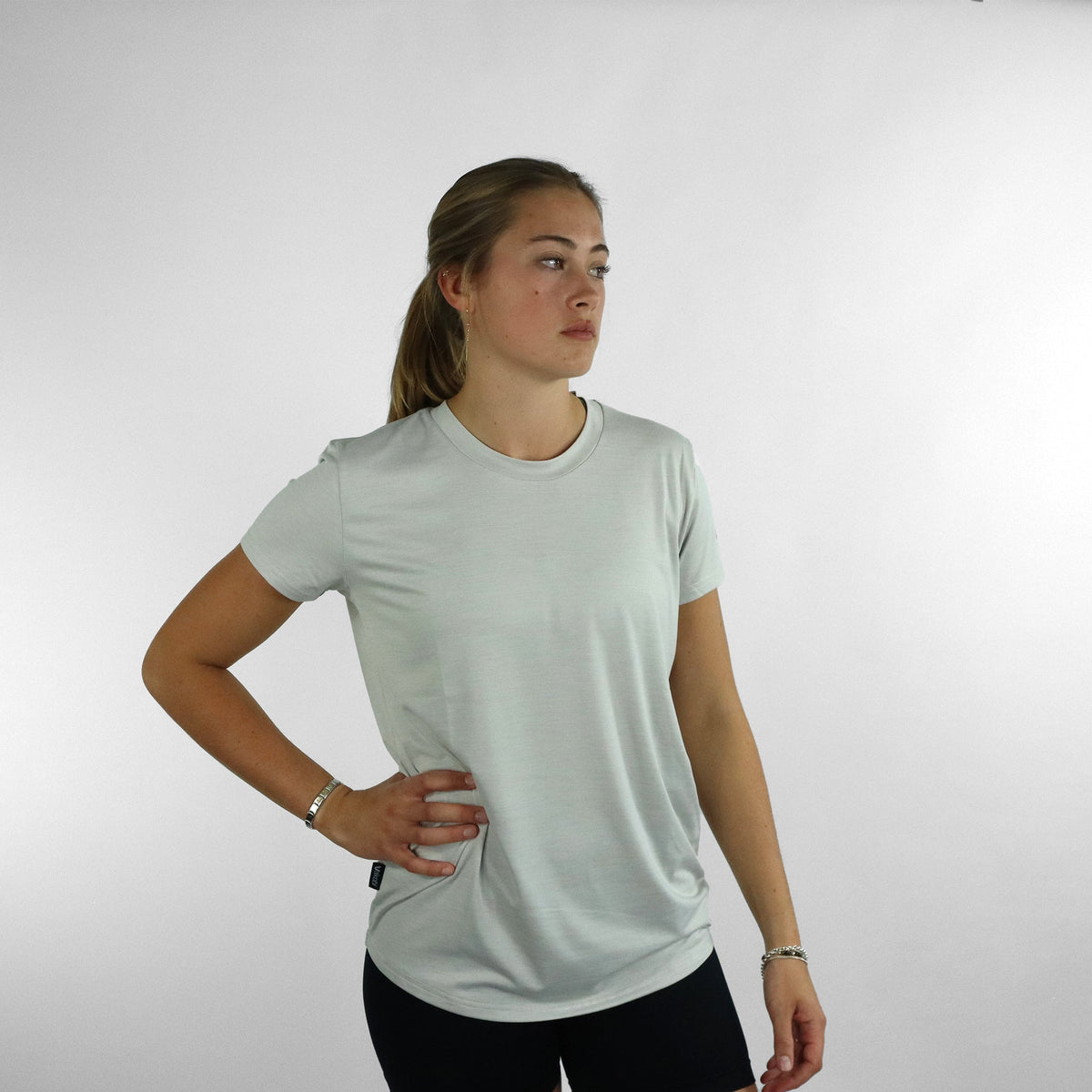 Vaikobi Women's UV Ocean Tech Short Sleeve Tee - Silver