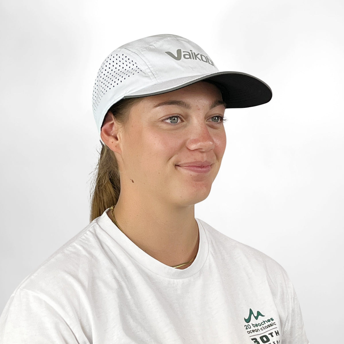 Vaikobi Lightweight Ocean Cap - White