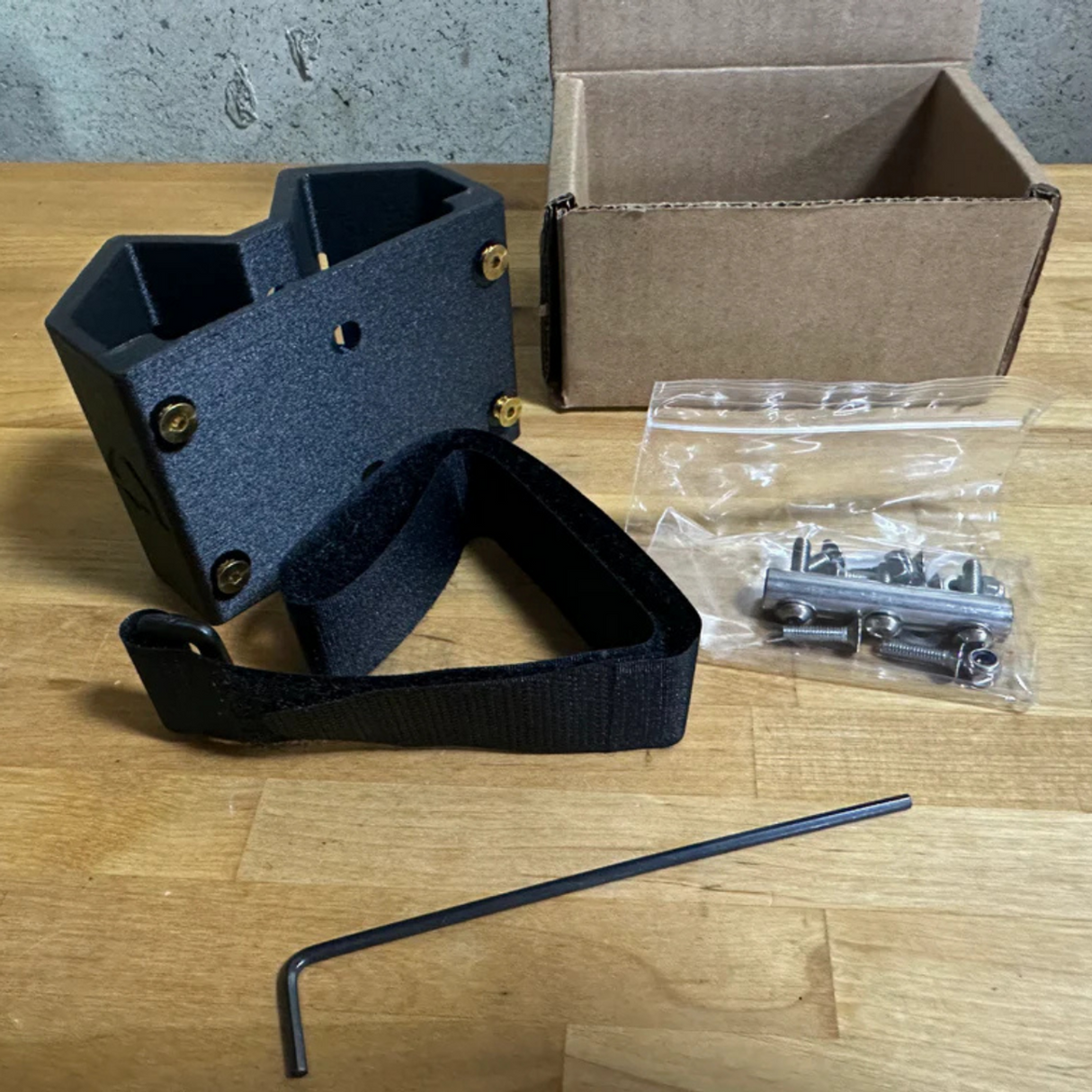 Velocitek "W" Bracket - Carbon Fiber Nylon