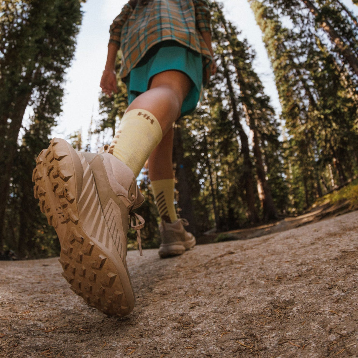 Helly Hansen Women's Awe Hiker Mid HT Boots