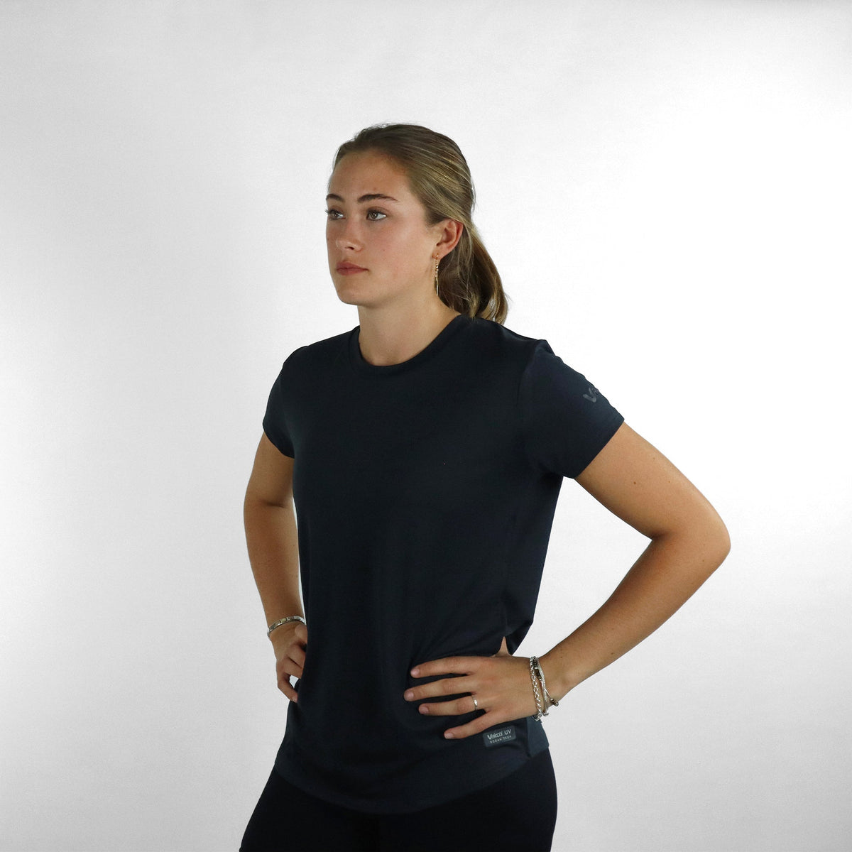 Vaikobi Women's UV Ocean Tech Short Sleeve Tee - Charcoal