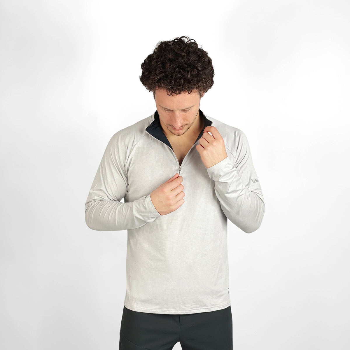 Vaikobi UV Ocean Tech Long Sleeve Zip Top - Silver
