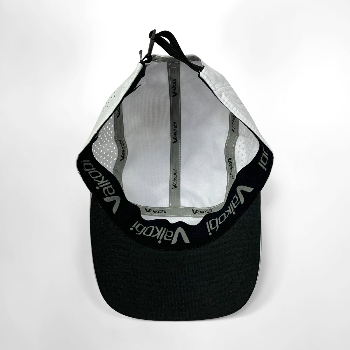 Vaikobi Lightweight Ocean Cap - White