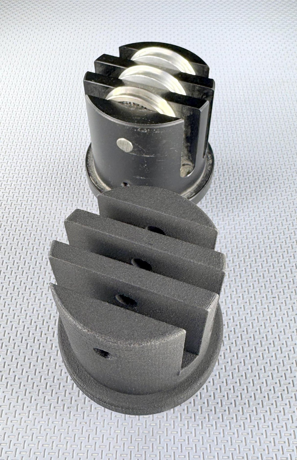 VX One Mast Heel  - Southern Spars Rig (sheaves not included)